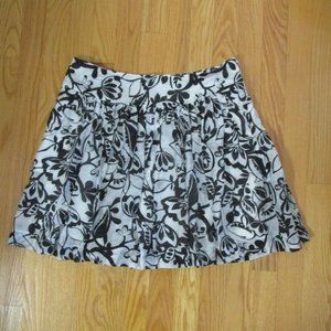 EXPRESS DESIGN STUDIO WOMEN'S SIZE 6 SKIRT BLACK WHITE JACOBEAN PRINT